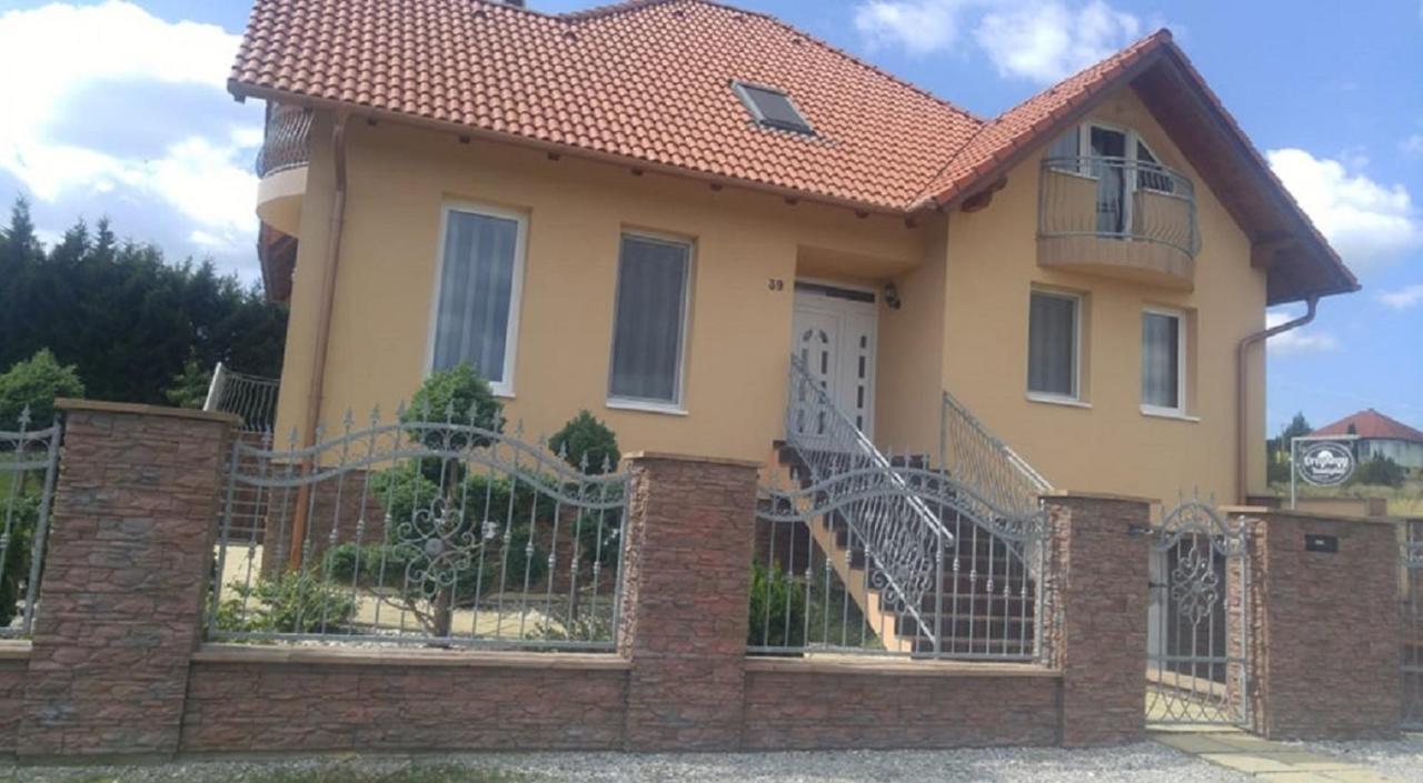 Oereghegy Vendeghaz Daire Egerszalók Dış mekan fotoğraf